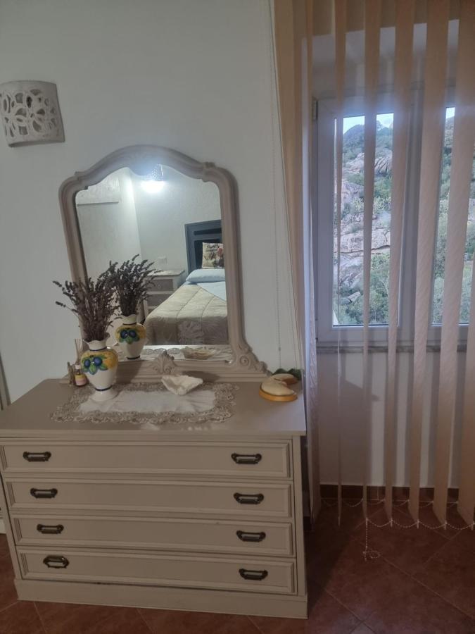 Appartamento Monte Mare Arzachena Buitenkant foto