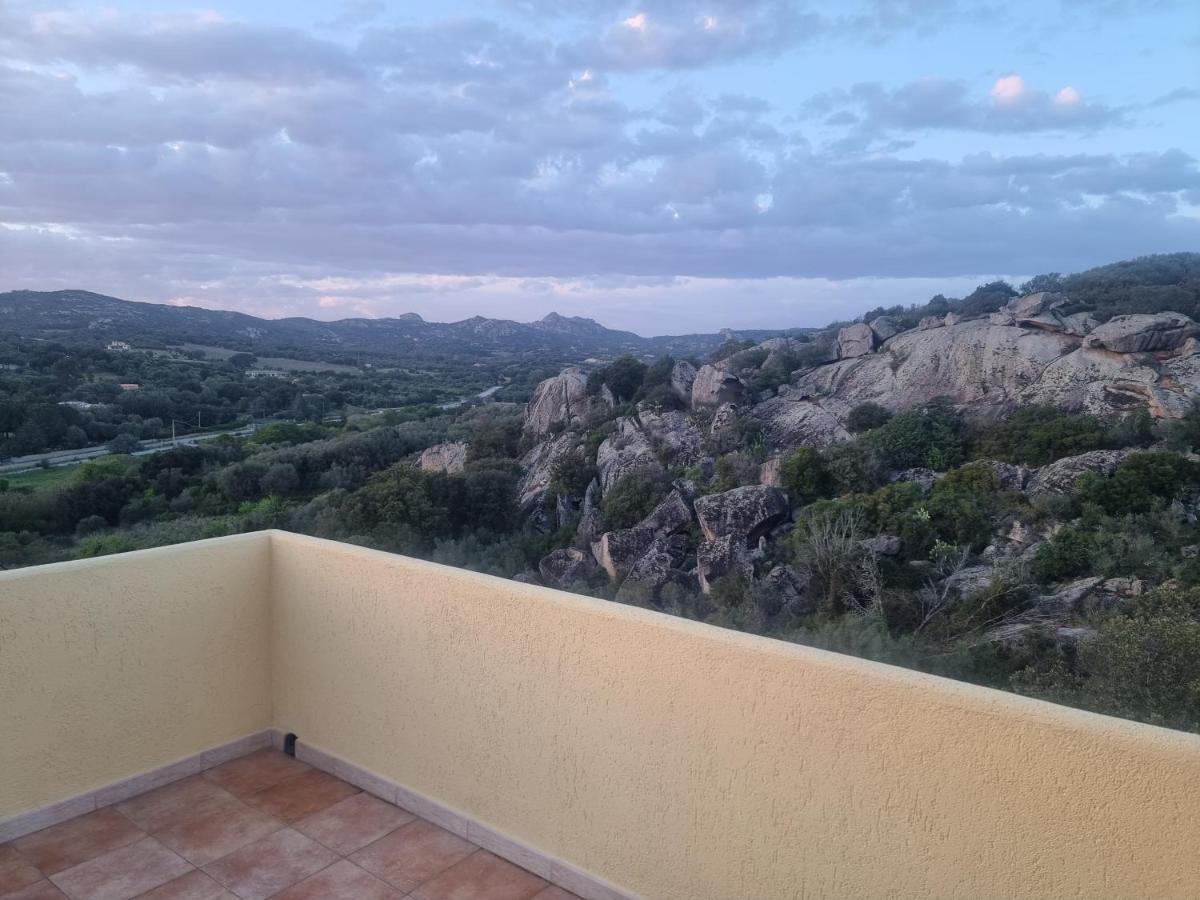Appartamento Monte Mare Arzachena Buitenkant foto